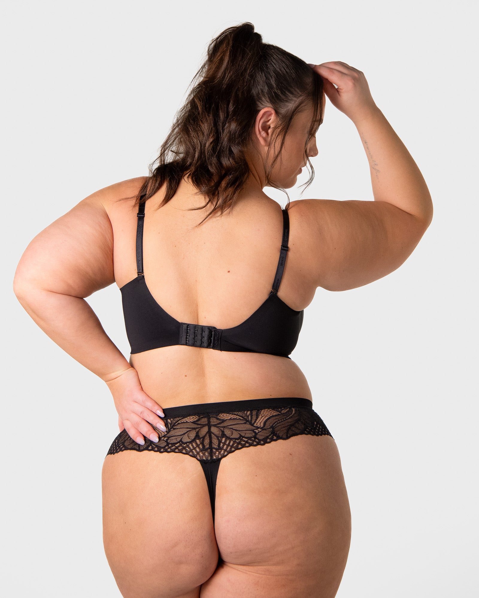 Effortless Sculpt T-shirt Bra - Black