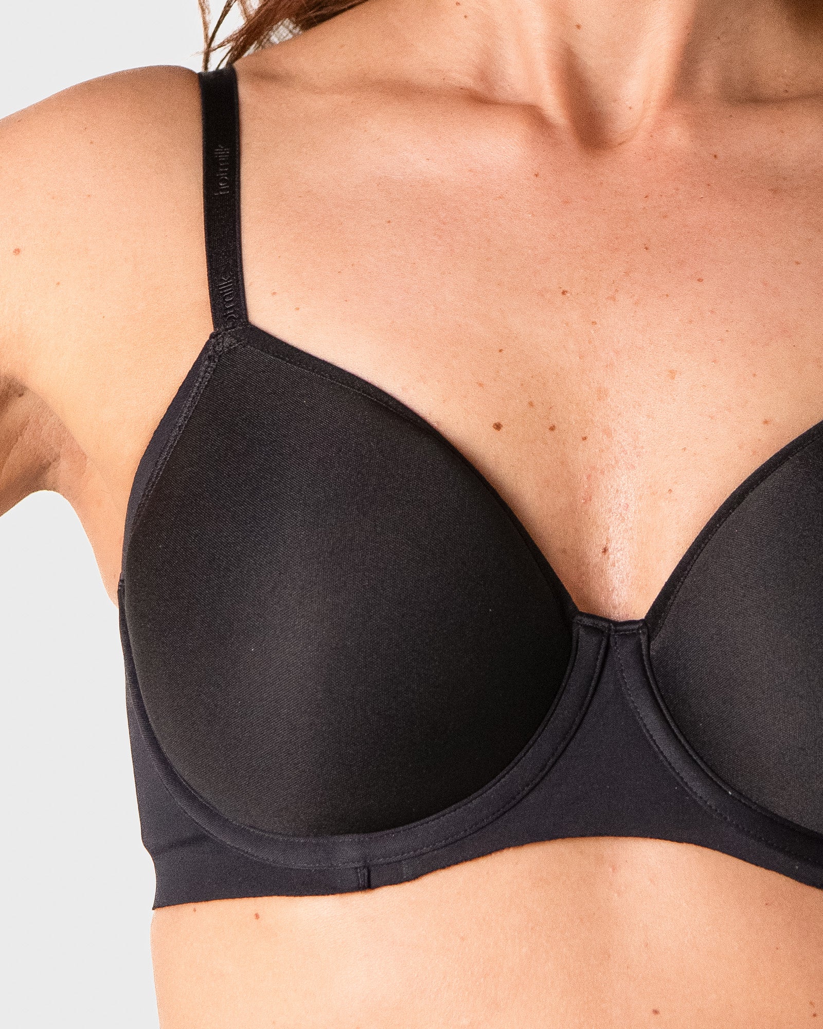 Effortless Sculpt T-shirt Bra - Black