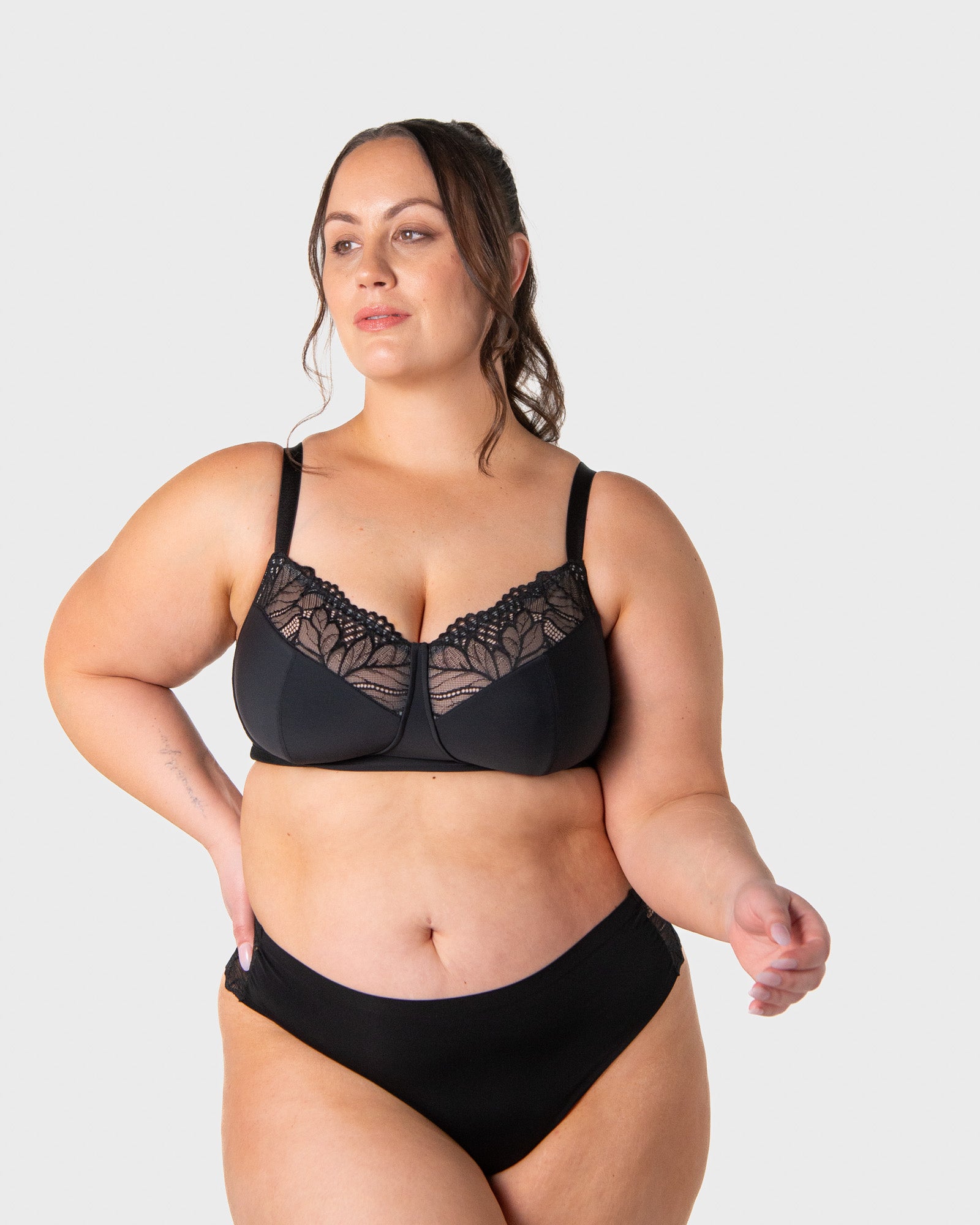 Luxe Wirefree Full Cup Bra - Black