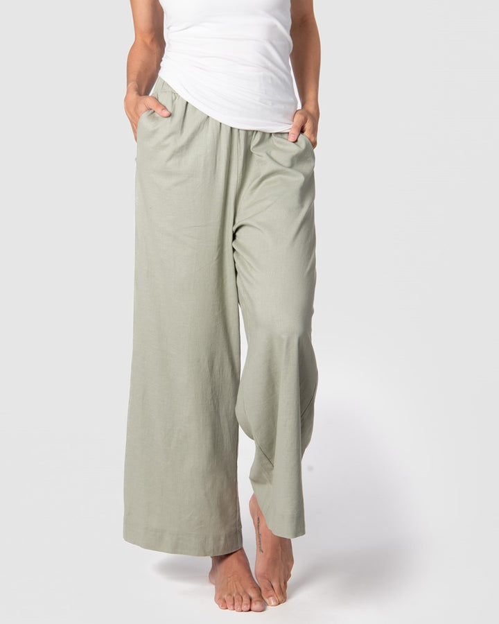 Discover Hotmilk Australia's newest addition to their loungewear collection - the 'Lounge Pant in Sage.' Crafted from a sumptuous linen blend, this lounge pant offers both style and comfort. The soothing Sage color is perfect for relaxation. Featuring a soft, stretchy waistband, these pants are designed for ultimate comfort during your downtime