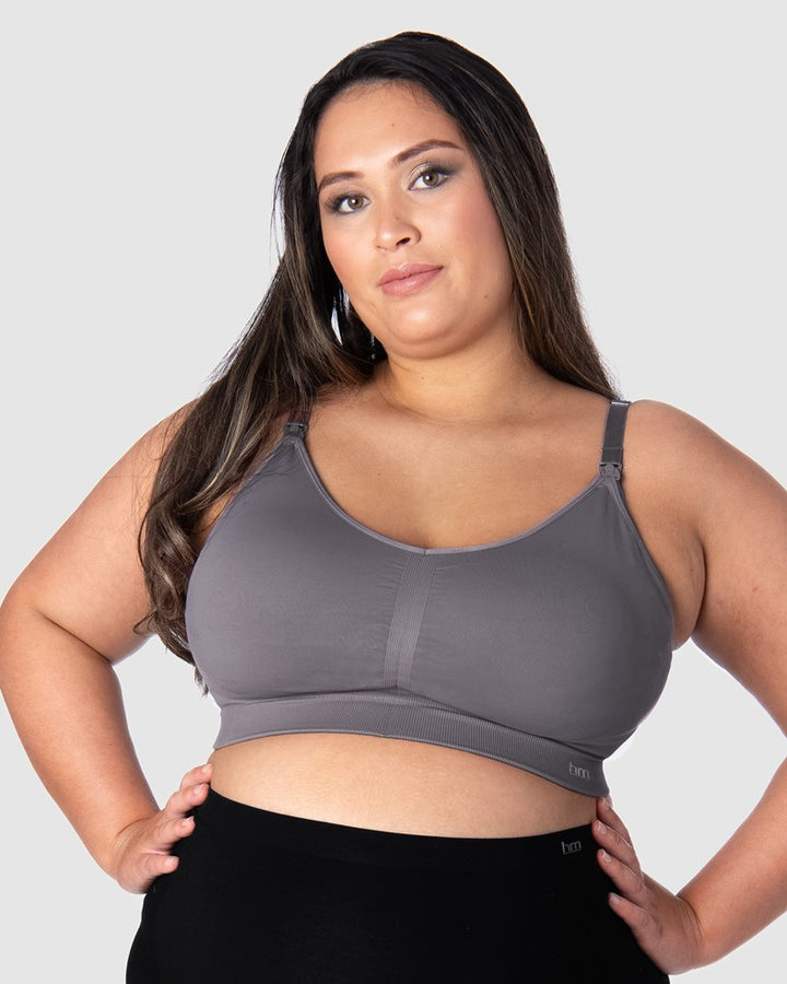 Tiare, Mother of 2, Reveals Full Cup Coverage and Unmatched Uplift in My Necessity Wirefree Maternity and Nursing Bra. Featuring Traditional Plastic Nursing Clips in the Stunning New Color Slate – Experience Comfort and Style Redefined